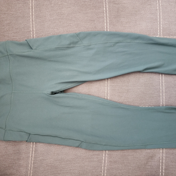 Green Fabletics Leggings - Picture 1 of 5